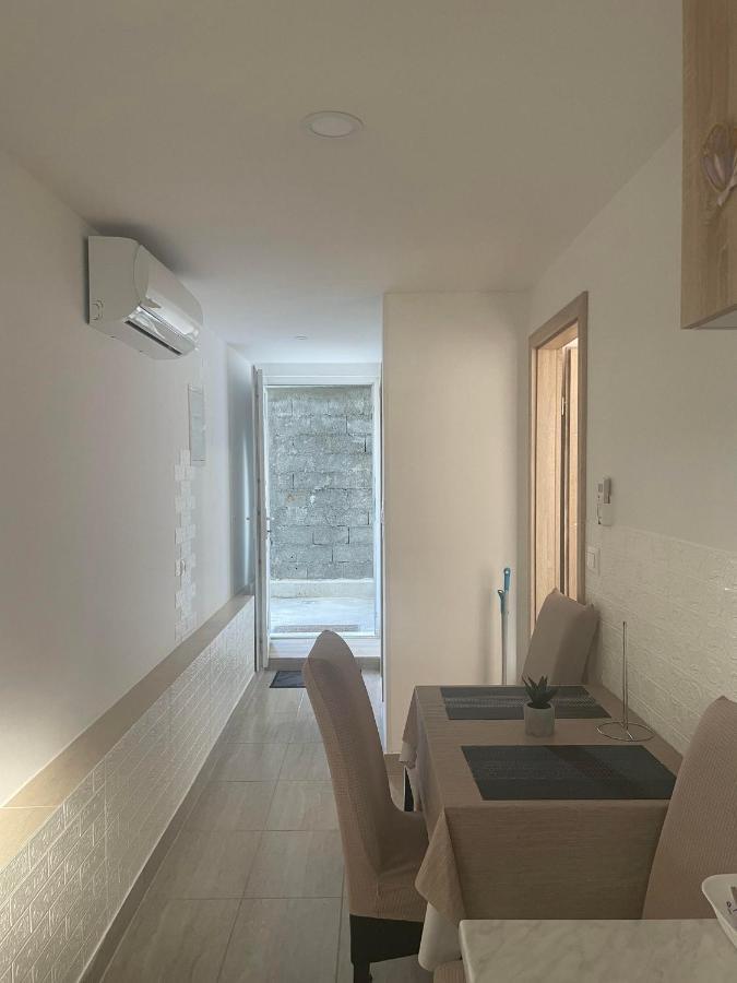 Ferienwohnung Rustika Split Exterior foto